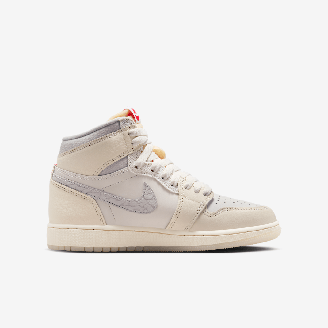 Air Jordan 1 Retro High OG - Image 3