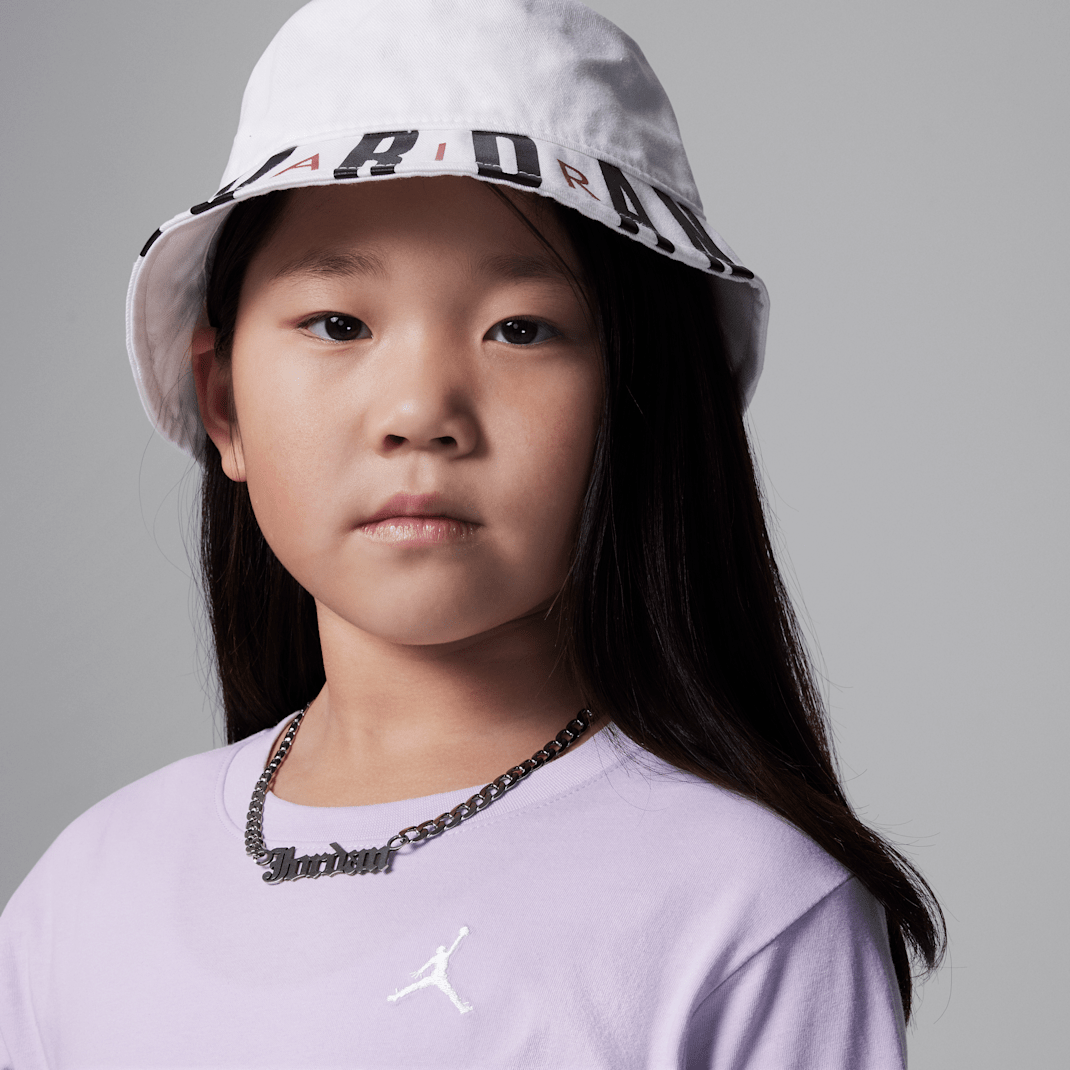 Jordan Brooklyn Essentials - Image 4