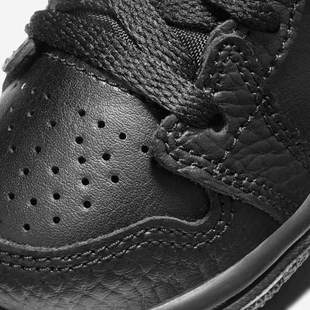 Jordan 1 Mid - Image 7