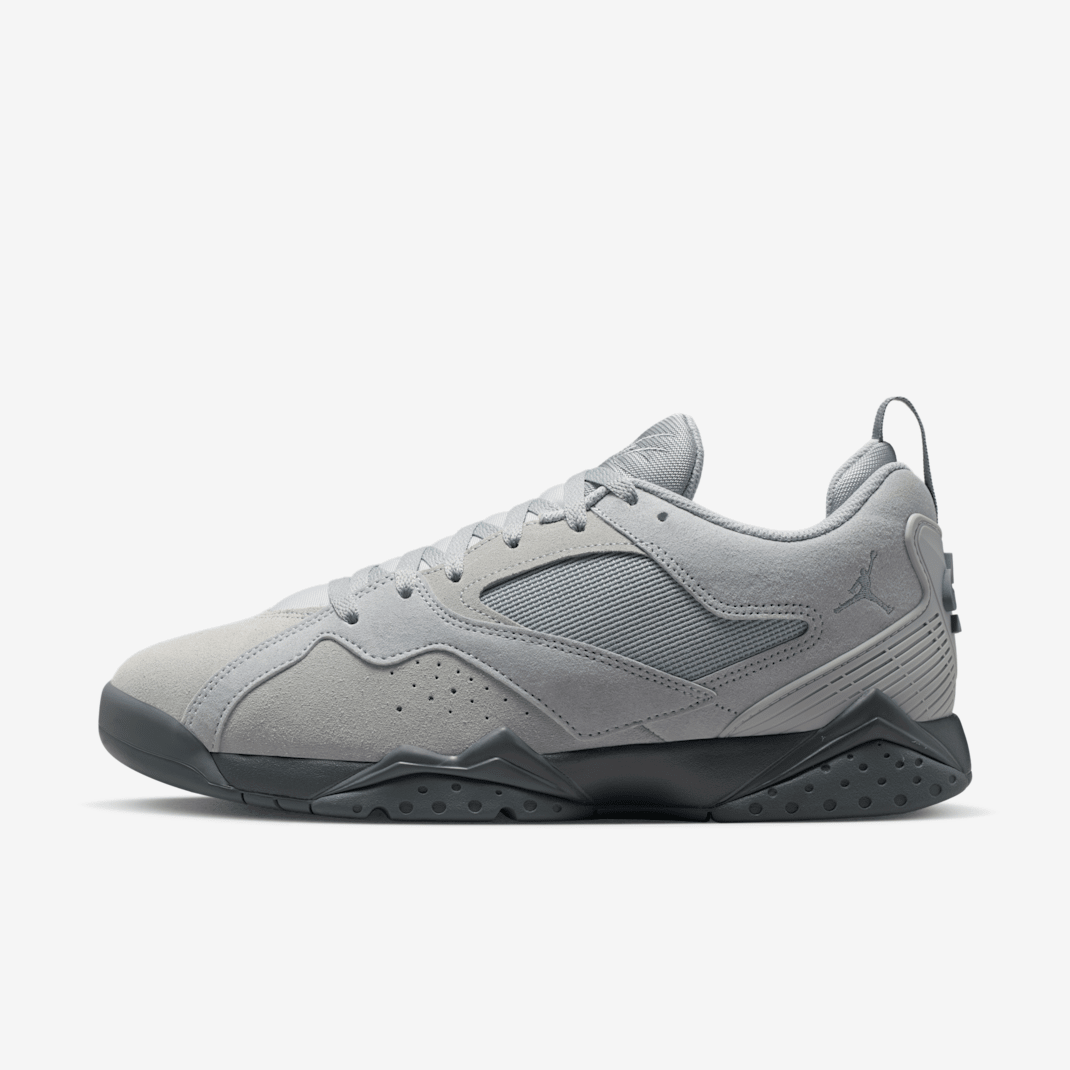 Wolf Grey/Varsity Red/Metallic Silver/Cool Grey