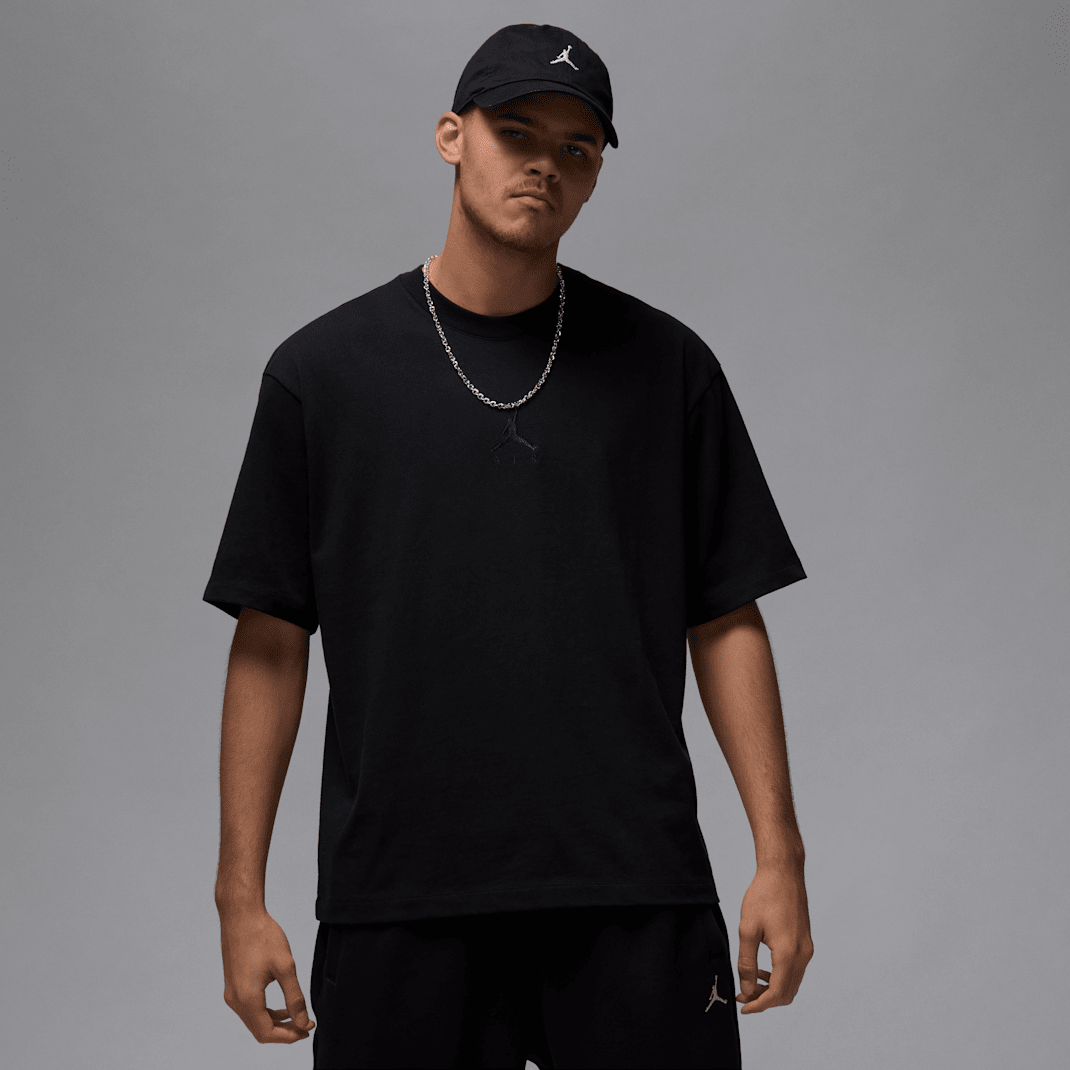 Black/Black