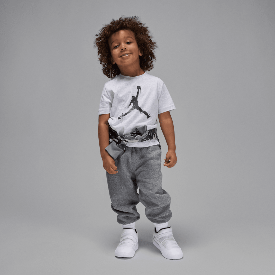 Jordan Flight Essentials - Image 12