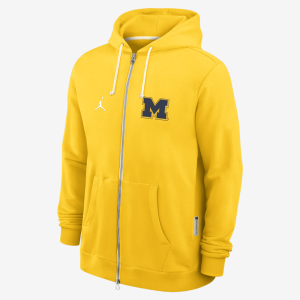 Michigan Sideline