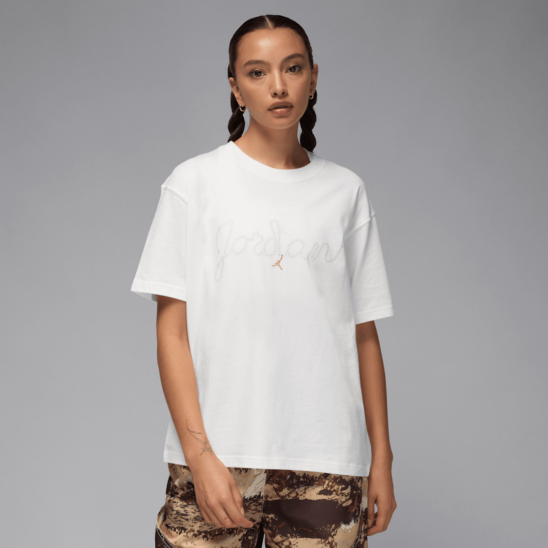 Sail/White