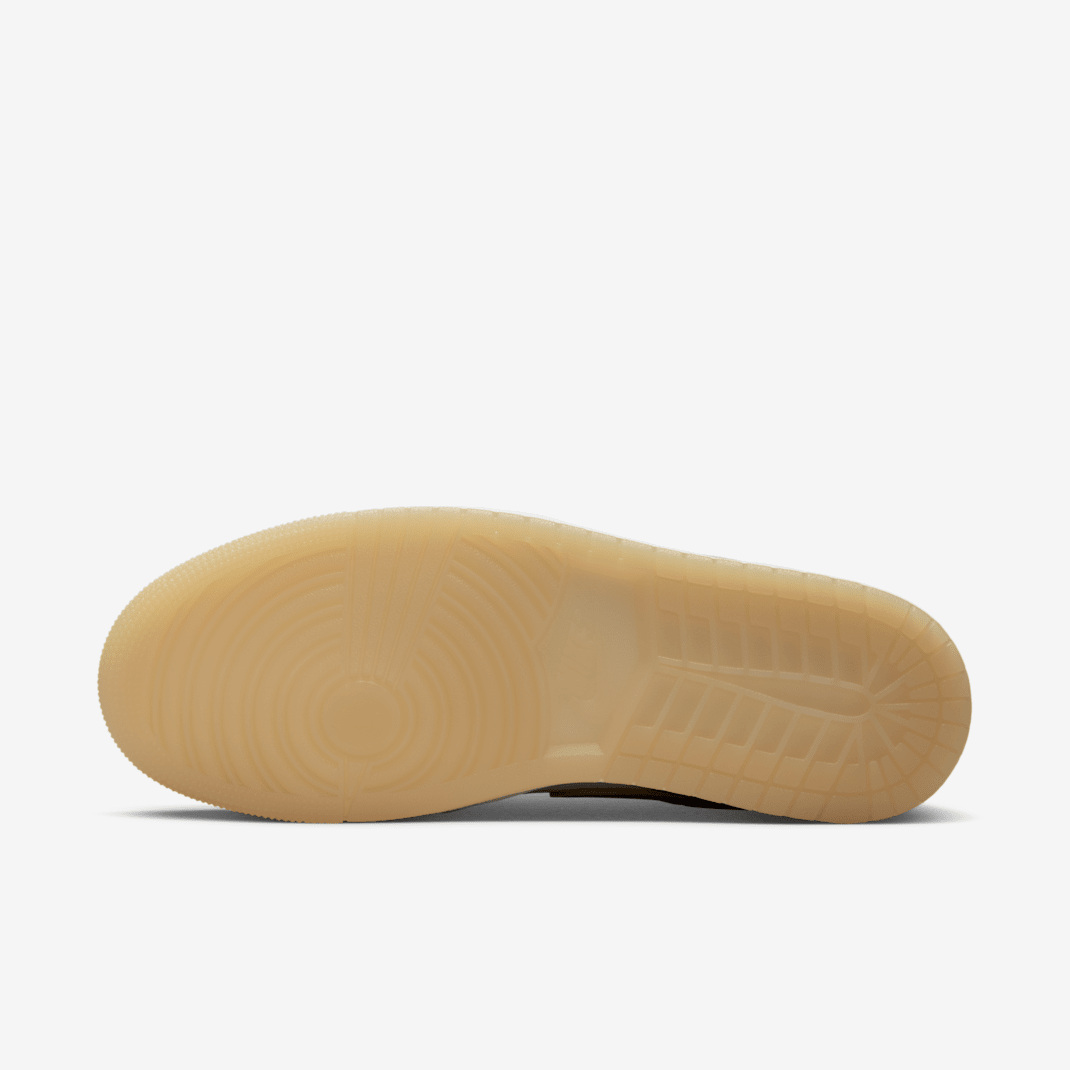 Air Jordan 1 Low SE - Image 43