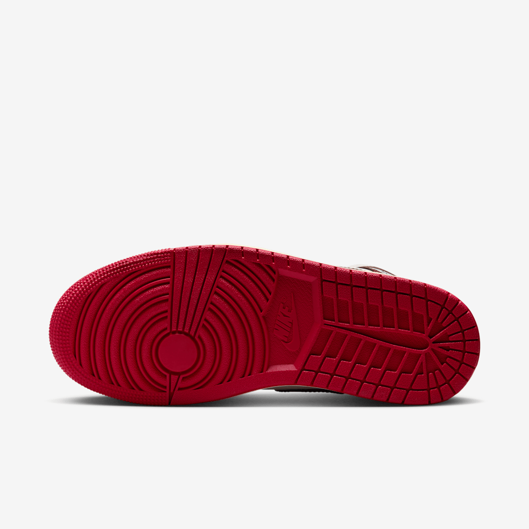 Air Jordan 1 Mid - Image 25