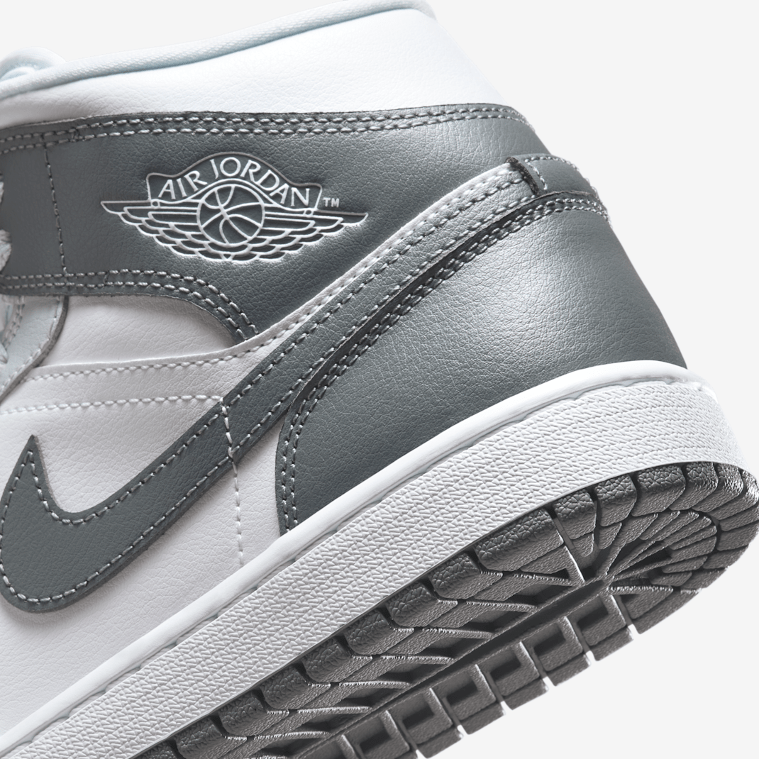 Air Jordan 1 Mid - Image 41